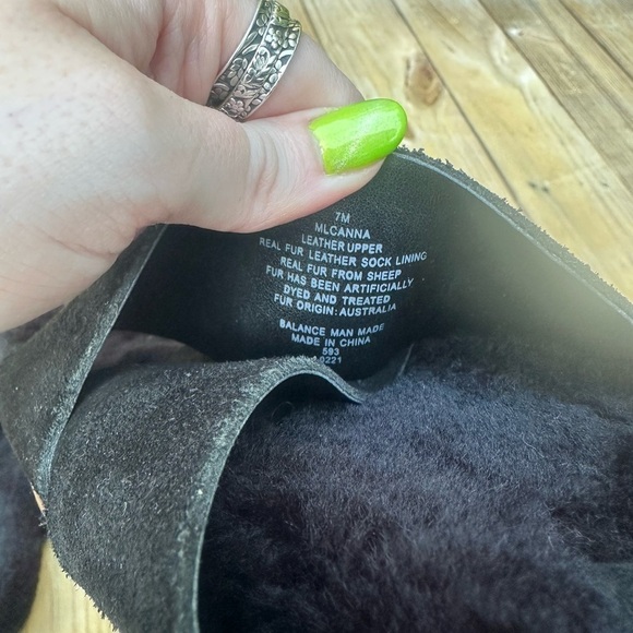 Marc Fisher LTD Canna Suede Leather Upper Sheep Skin Shearling Slip On Sandals - Picture 5 of 8